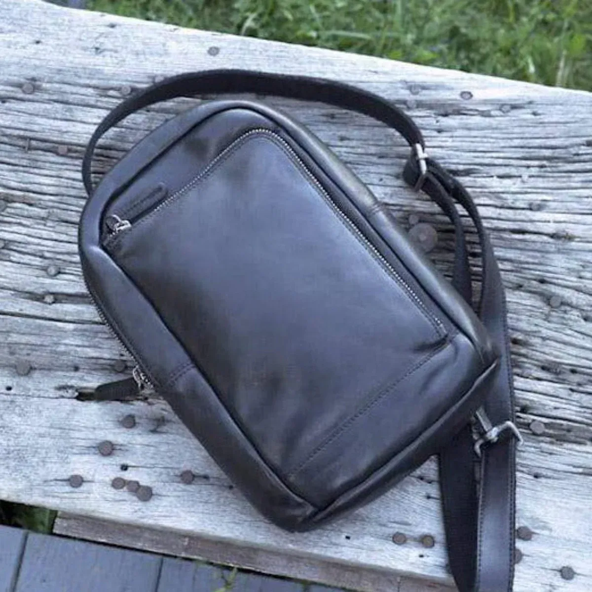 Austin Sling Crossbody Bag