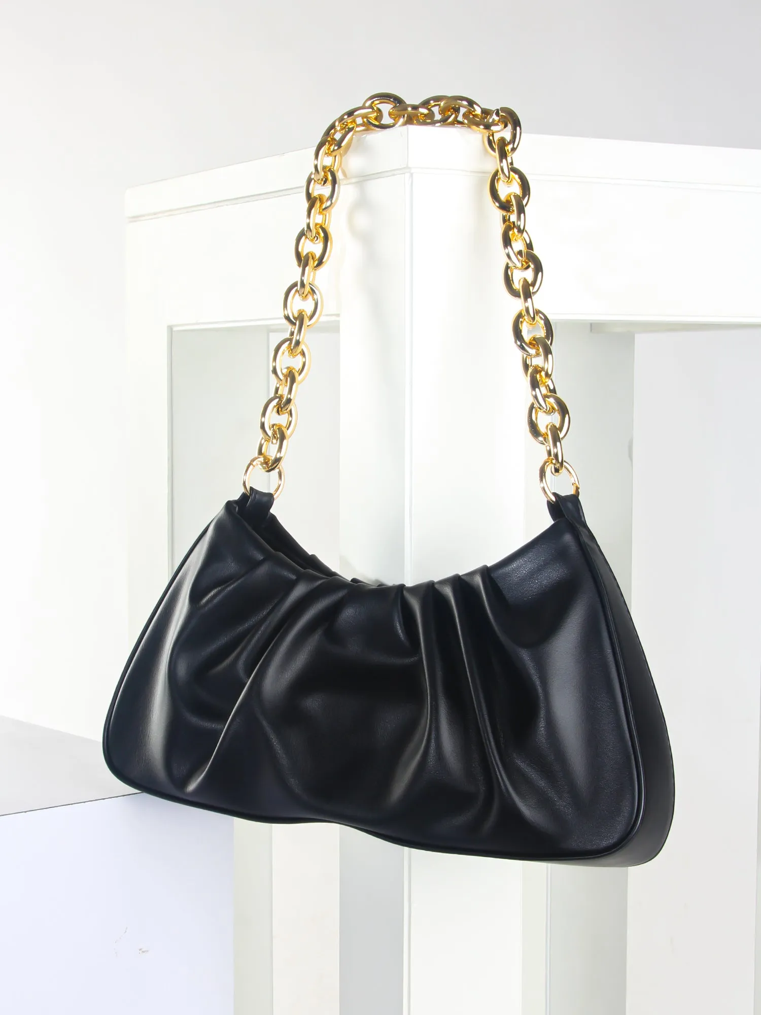 Chain Shoulder Bag