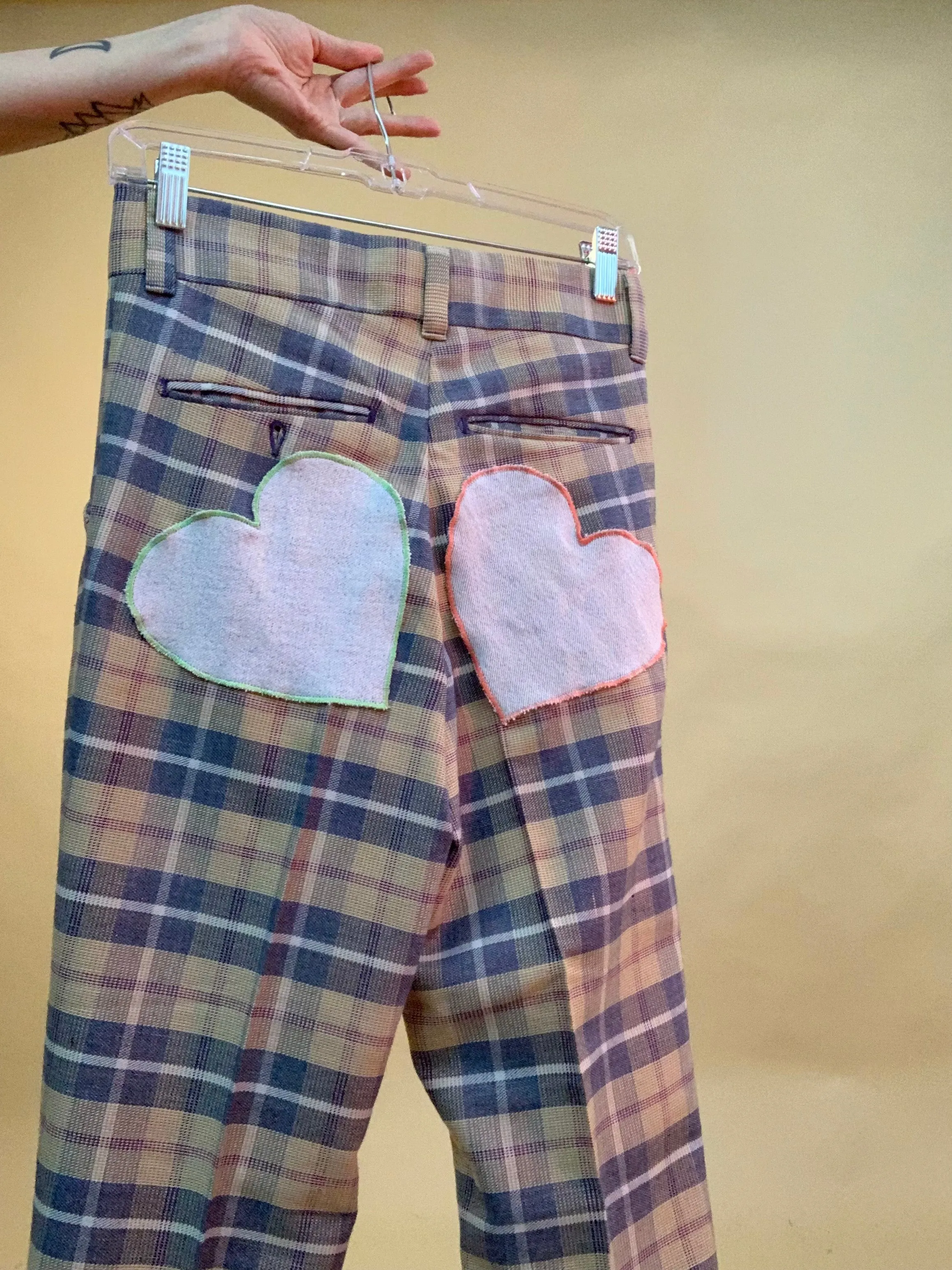 Double heart patch chain pants