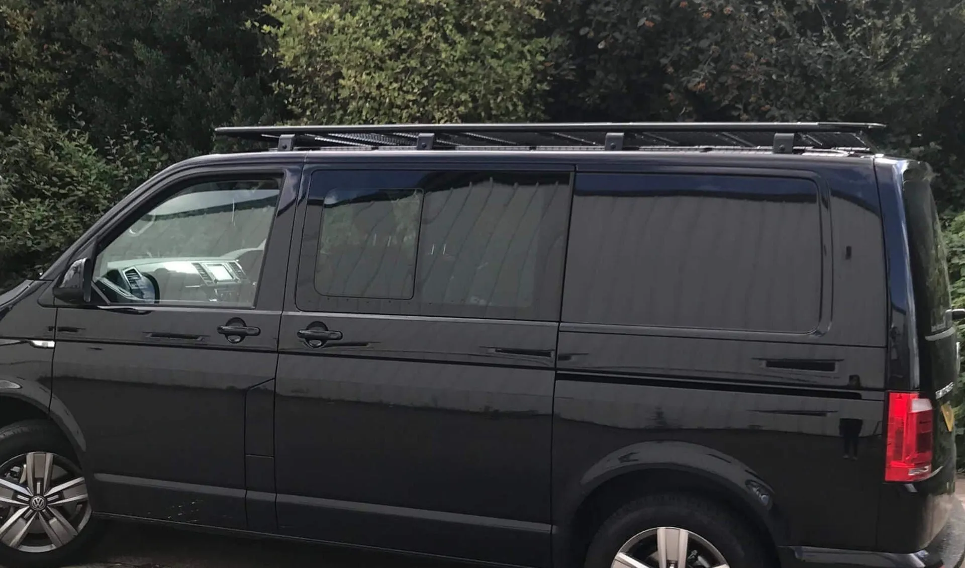 Expedition Steel Flat Roof Rack for Volkswagen Transporter T5 SWB