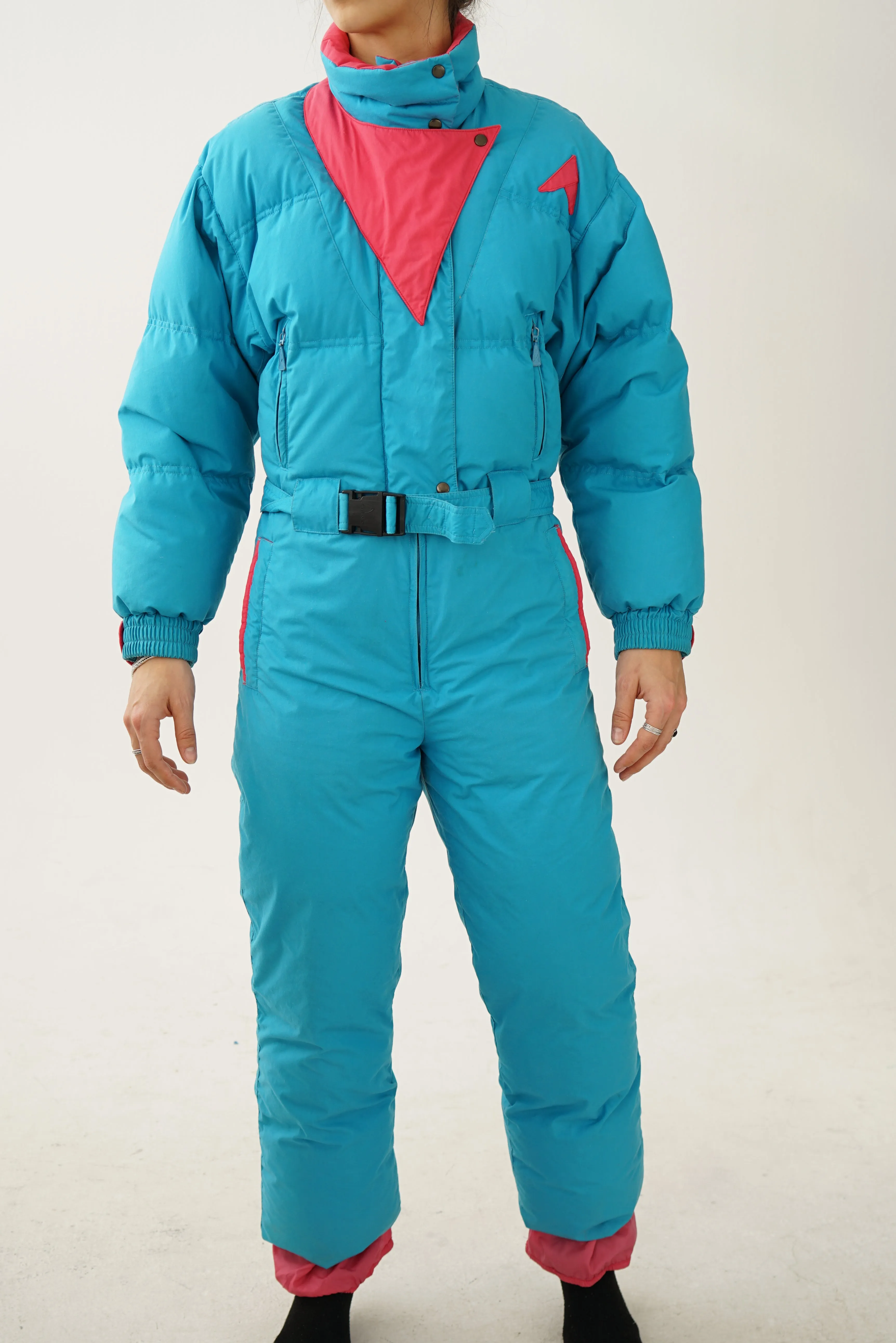 Extra cute vintage one piece Altitude ski suit en duvet, snow suit bleu poudre taille 8