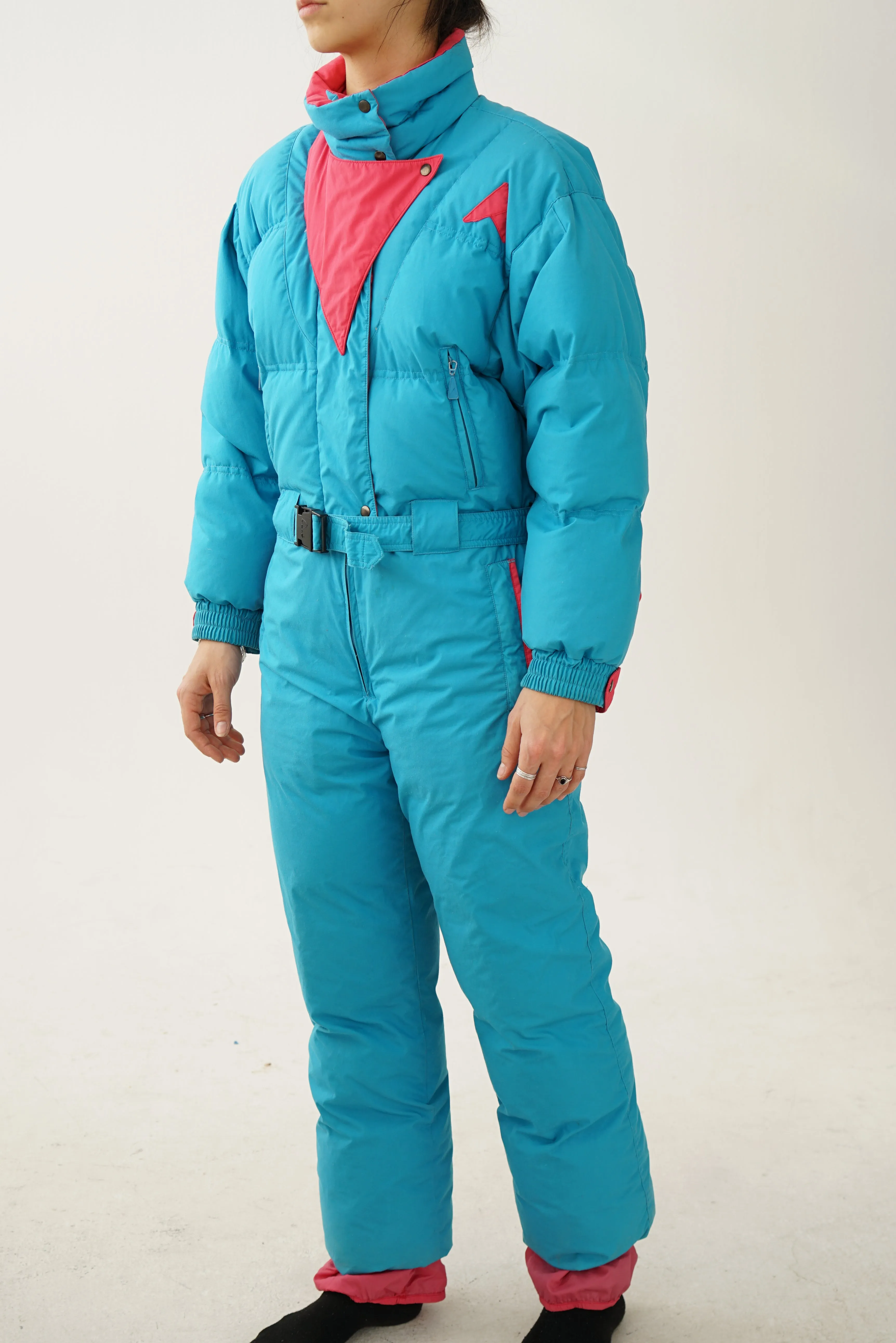 Extra cute vintage one piece Altitude ski suit en duvet, snow suit bleu poudre taille 8