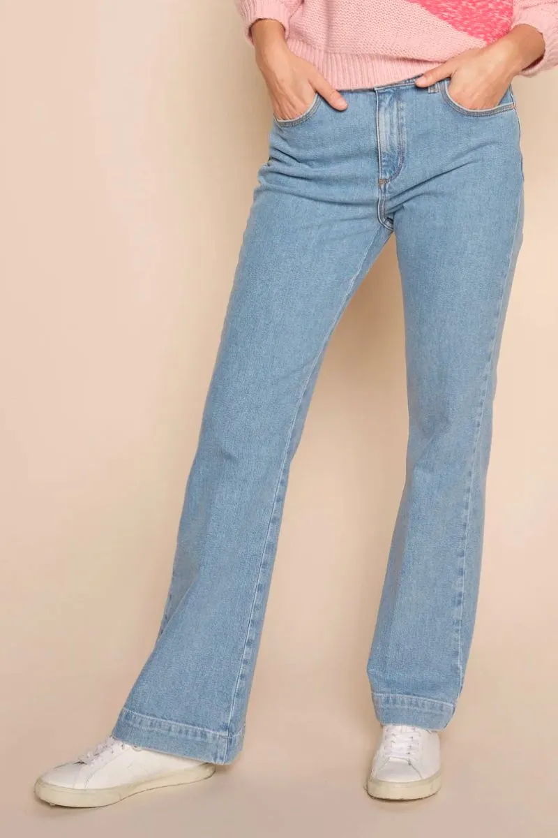 Jessica Kyoto Flare Jeans | Light Blue | Jeans fra Mos Mosh