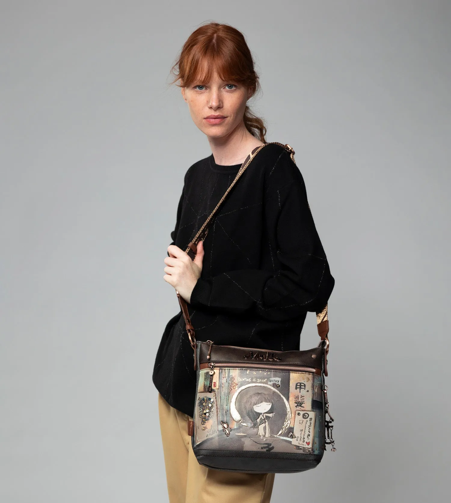 Shōen medium brown shoulder bag